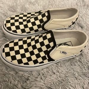 Slip on platform checkered vans size 5
